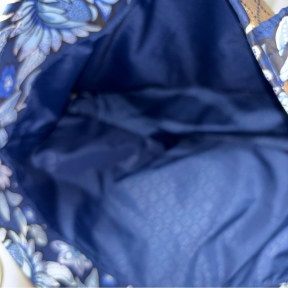 Vera Bradley Anchor Tropics Tapestry Beach Tote Bag - Picture 13 of 14